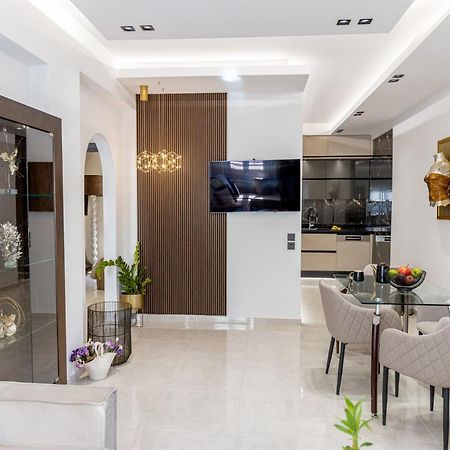 Vivian'S Luxury Suite Monemvasía Zewnętrze zdjęcie